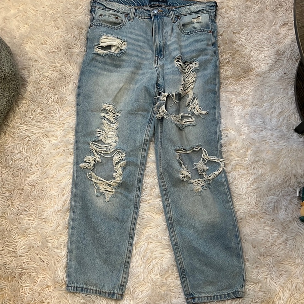 Aero mom jeans